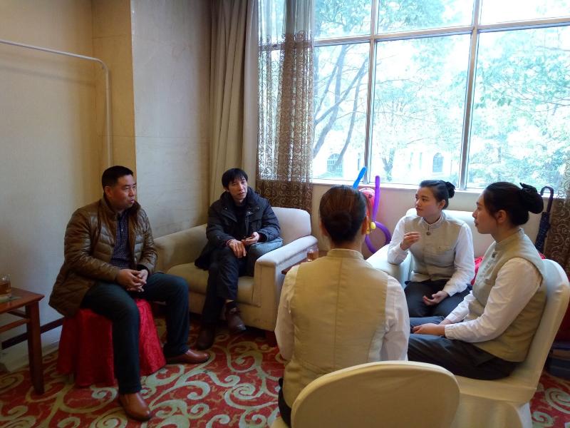 与就业学生座谈2 与就业学生座谈2