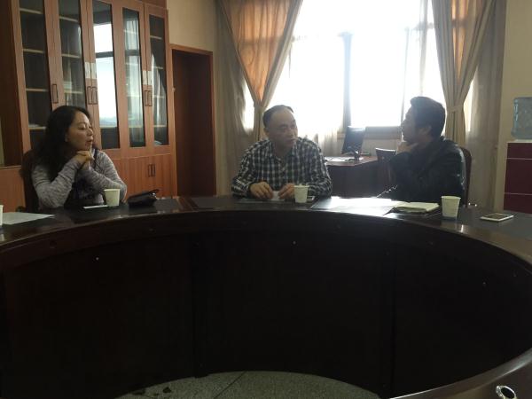 学院王虎成副院长出席座谈会 学院王虎成副院长出席座谈会
